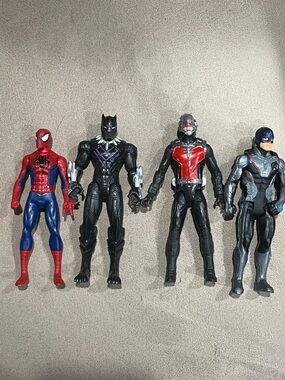 Marvel lot of 4 figures 6” Spiderman & Antman $ Black Panther & Captain America